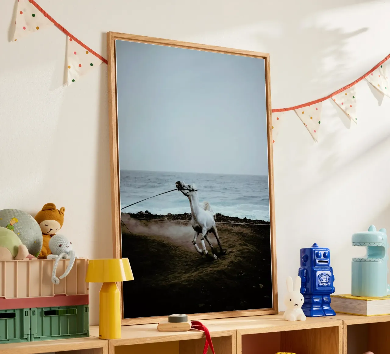 Whinnying by @miniloc plexiglass da EyeEm Mobile GmbH