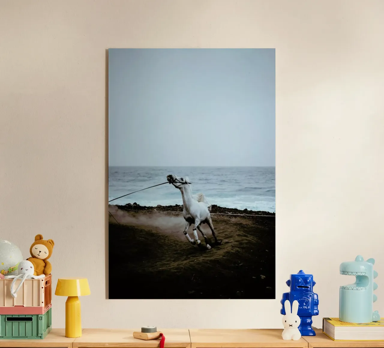 Whinnying by @miniloc plexiglass da EyeEm Mobile GmbH