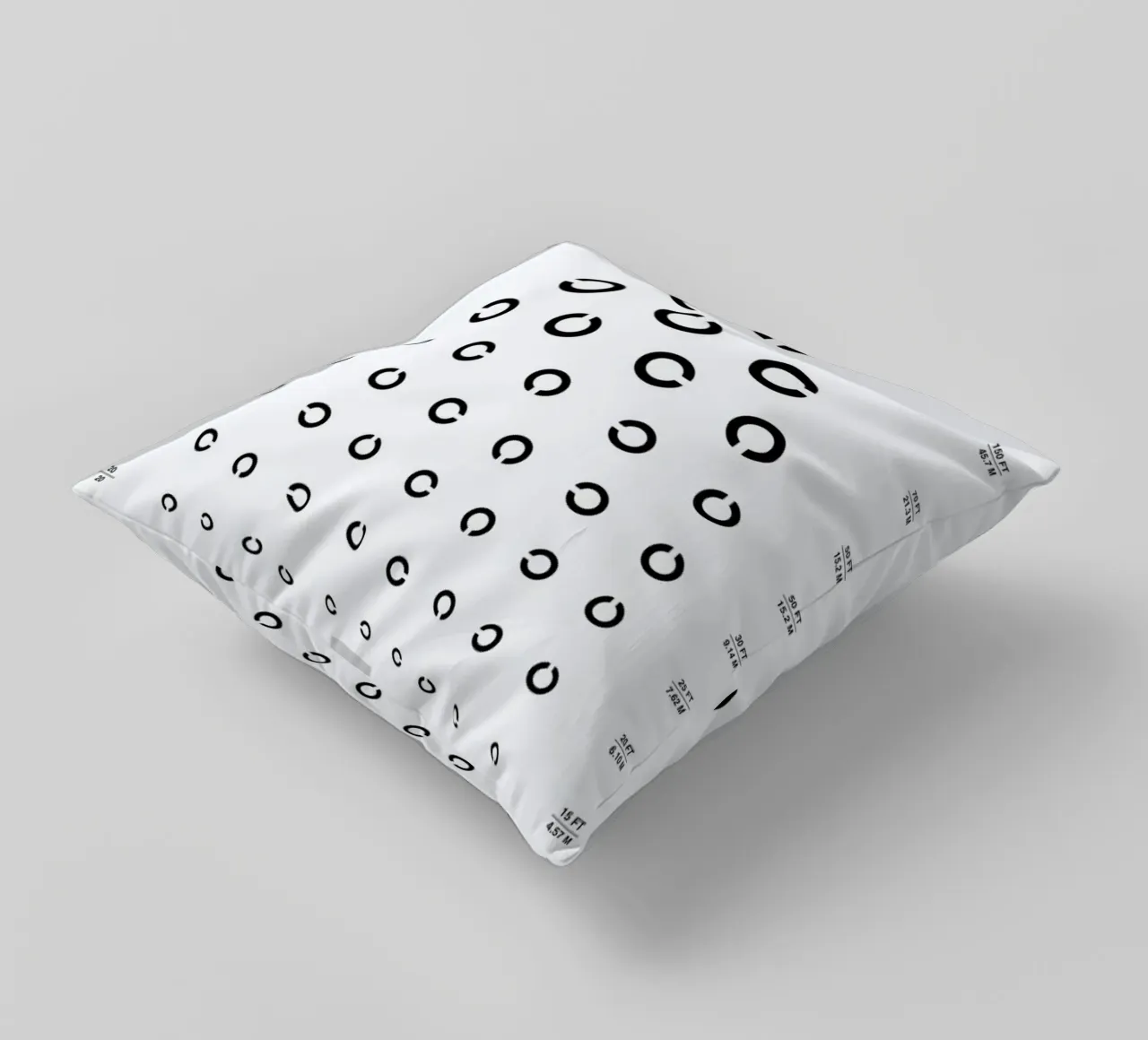 Eye Chart Japanese Design cuscino da daylight design studio