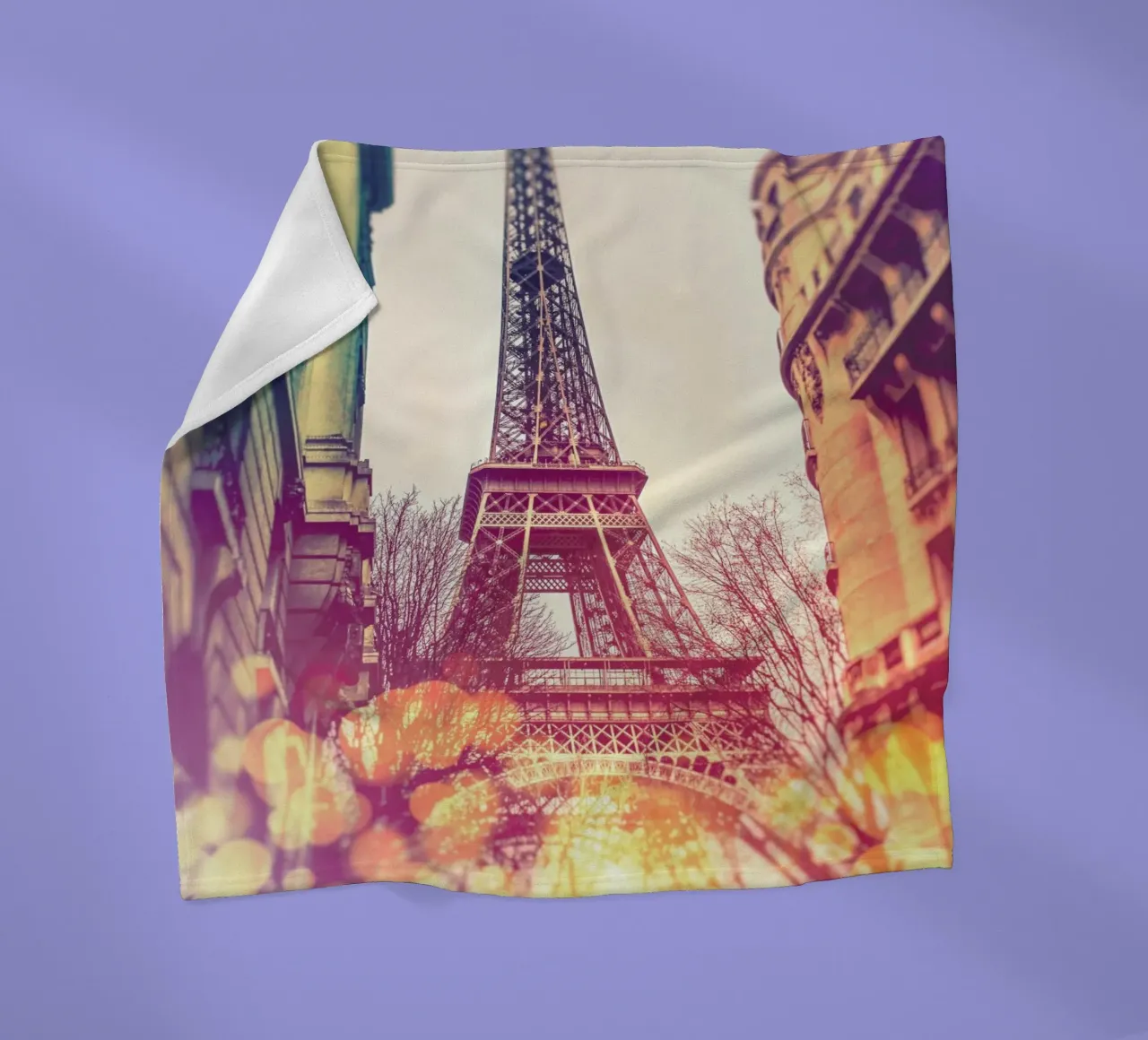Vintage Eiffel Tower coperta in pile da JaySan Studio