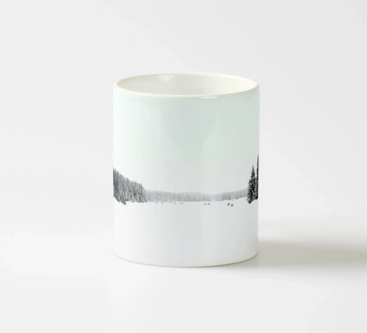 White White Winter tazza in ceramica da Studio Nahili
