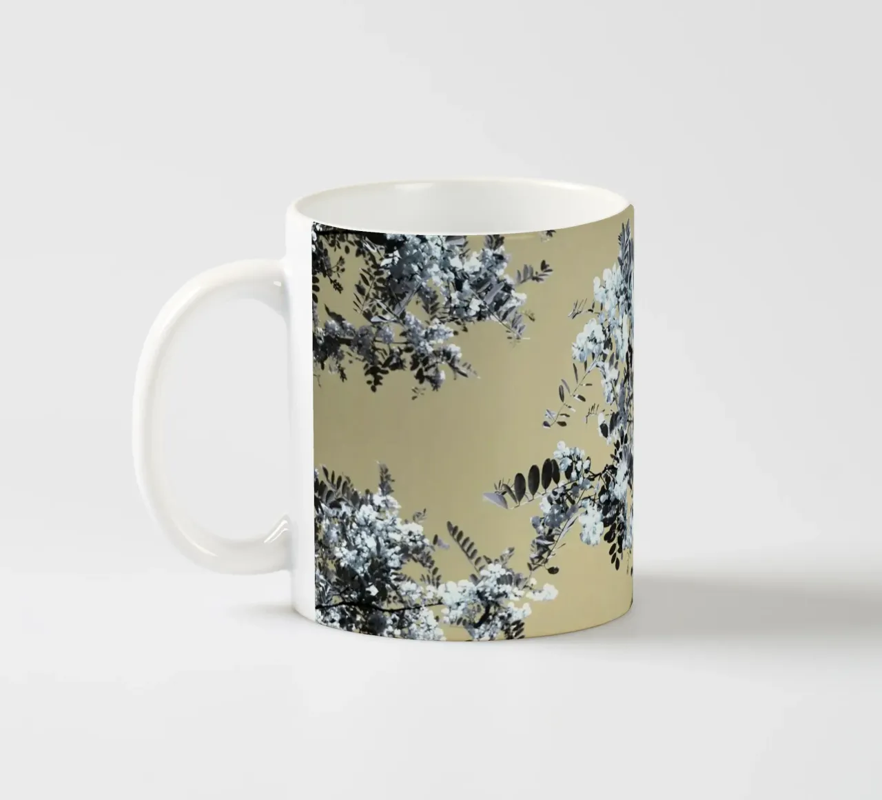 Blossoming (1) tazza in ceramica da Angelo Cerantola
