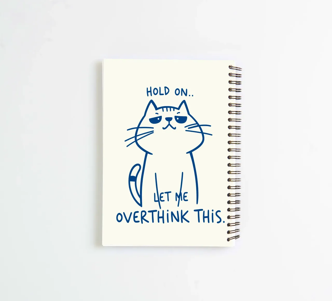 Overthink Cat - Laisse-moi réfléchir un instant carnet à spirale de QuooodZ by MooodzArt