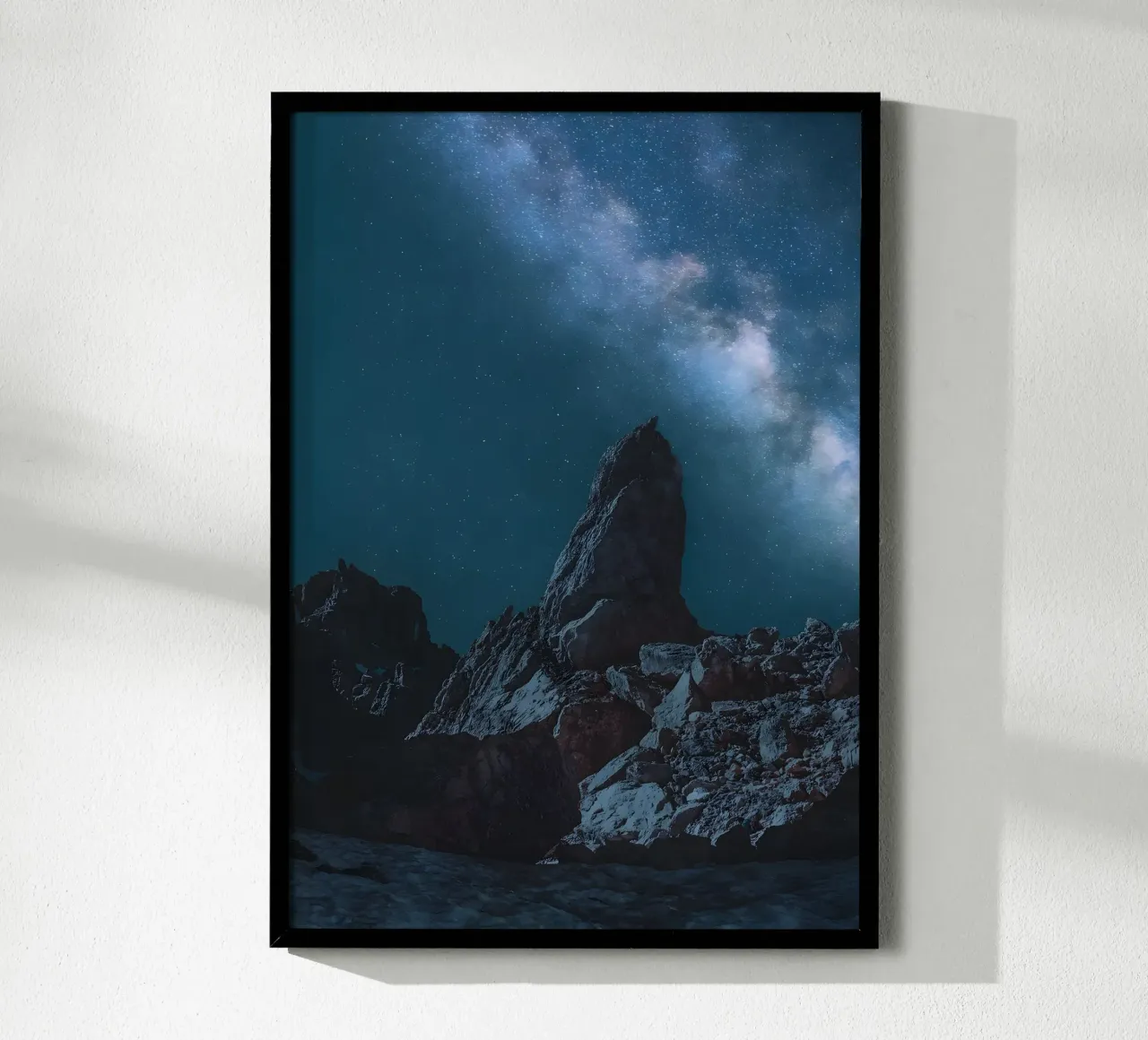 Lago di Braies poster con telaio in plastica da Aara