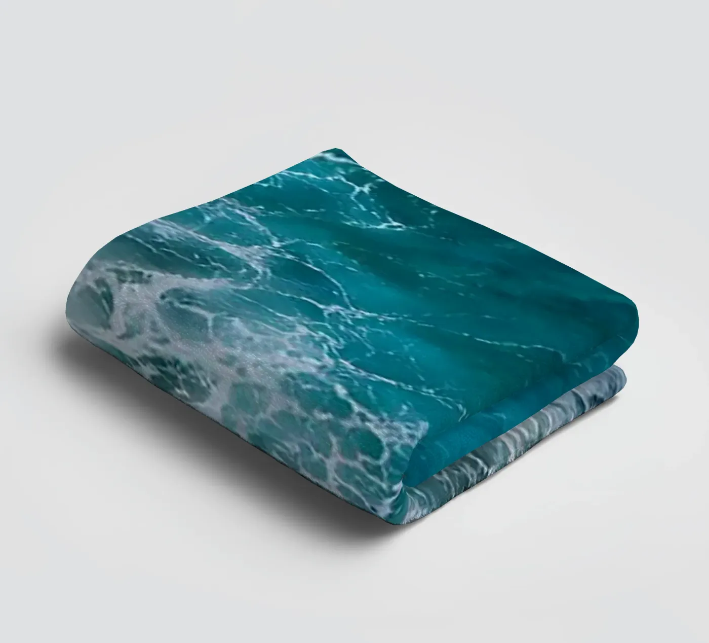 Vik towel by Aara