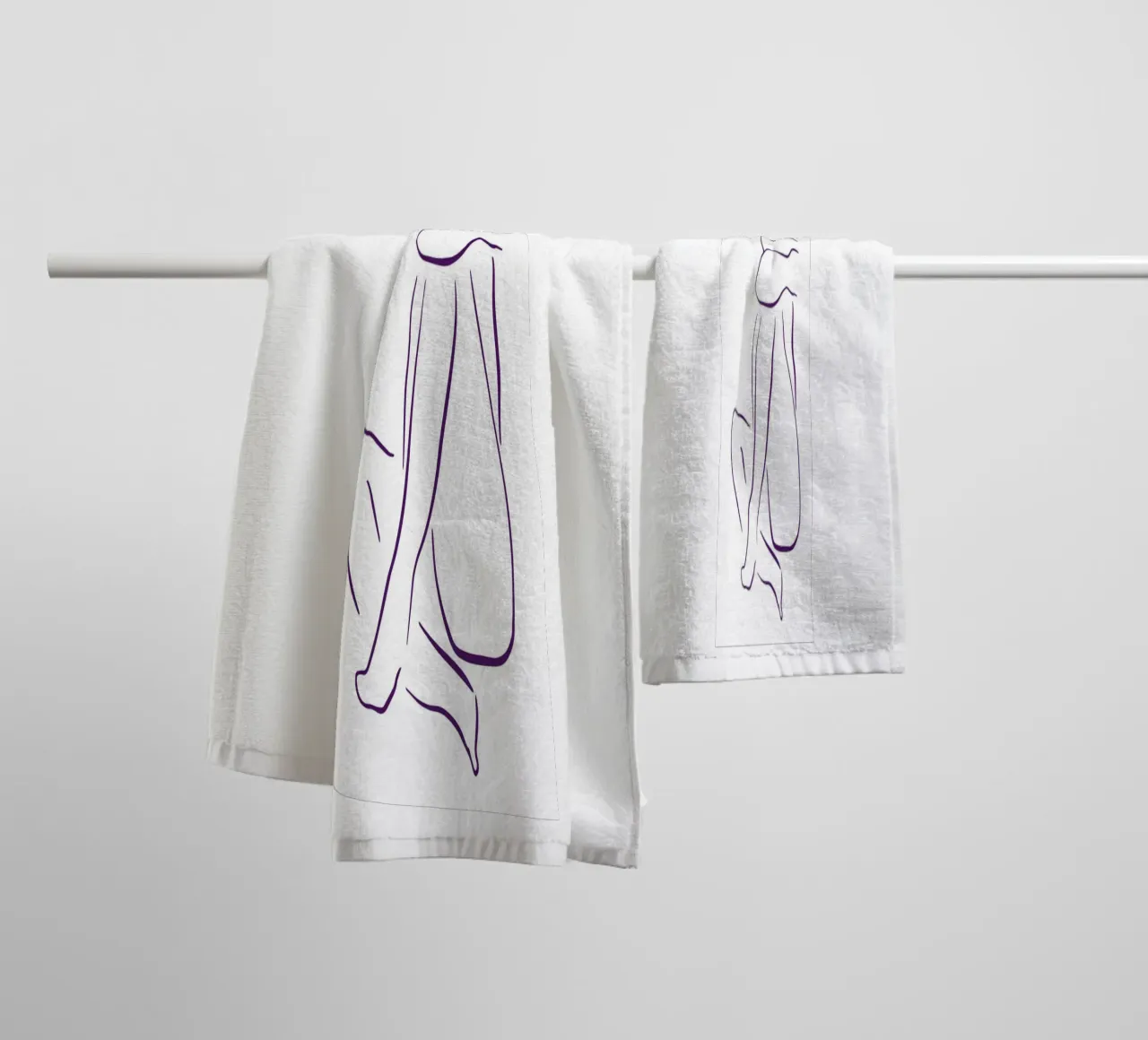 Simple line and calm asciugamano da bagno da LisaArtes