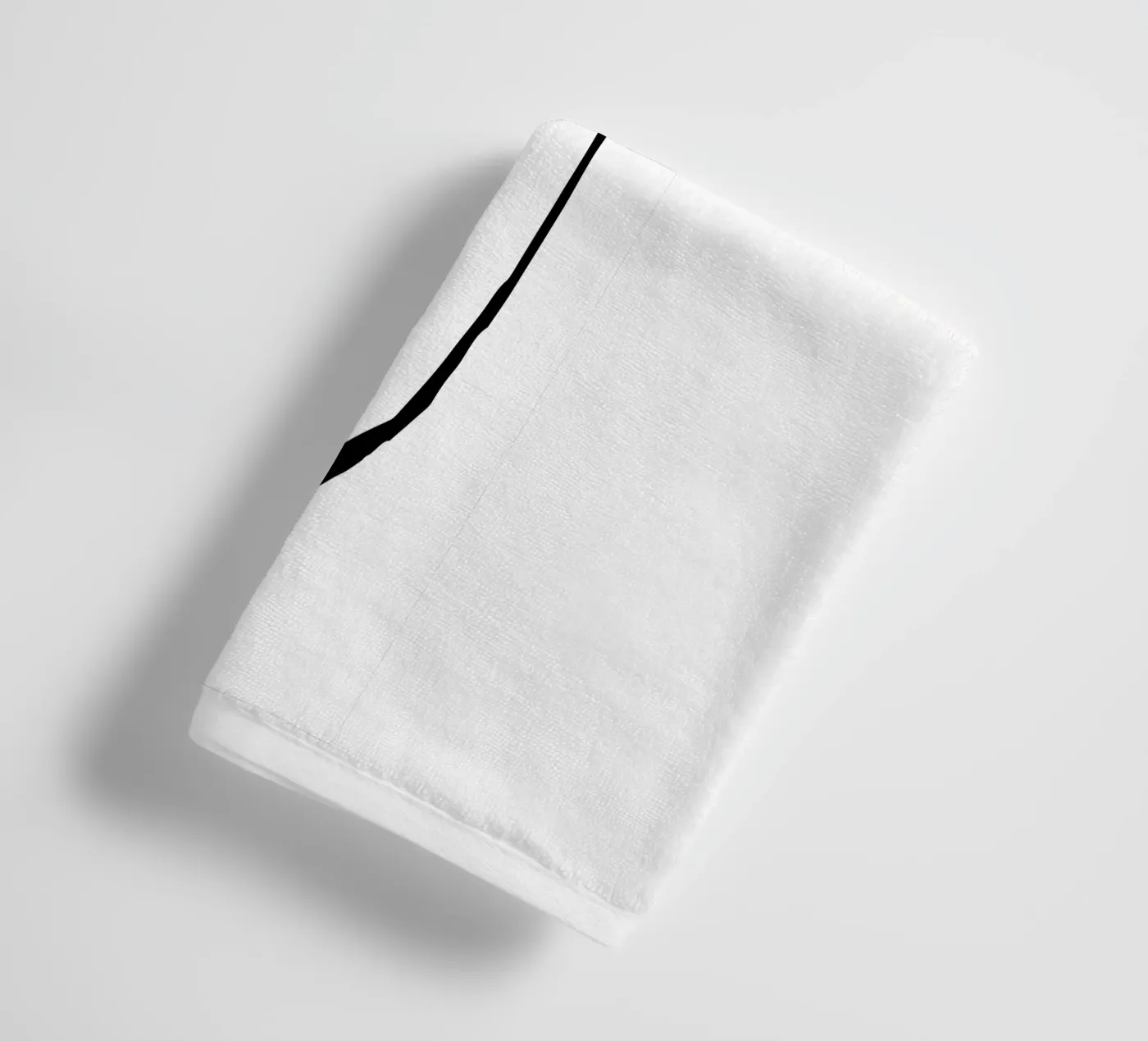 Simplistic face badhanddoek van LisaArtes