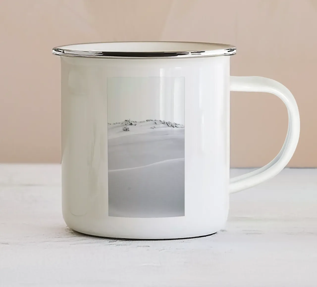 Dirft II tazza in smalto da Victoria Frost