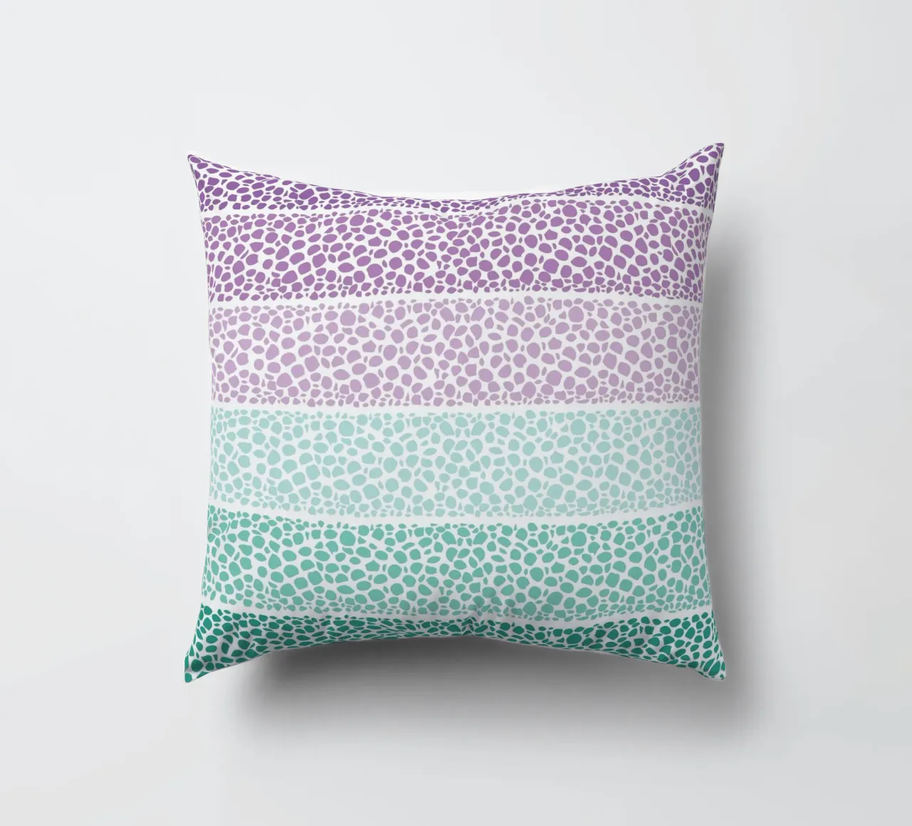Riverside Colored Pebbles cuscino da Pom Graphic Design