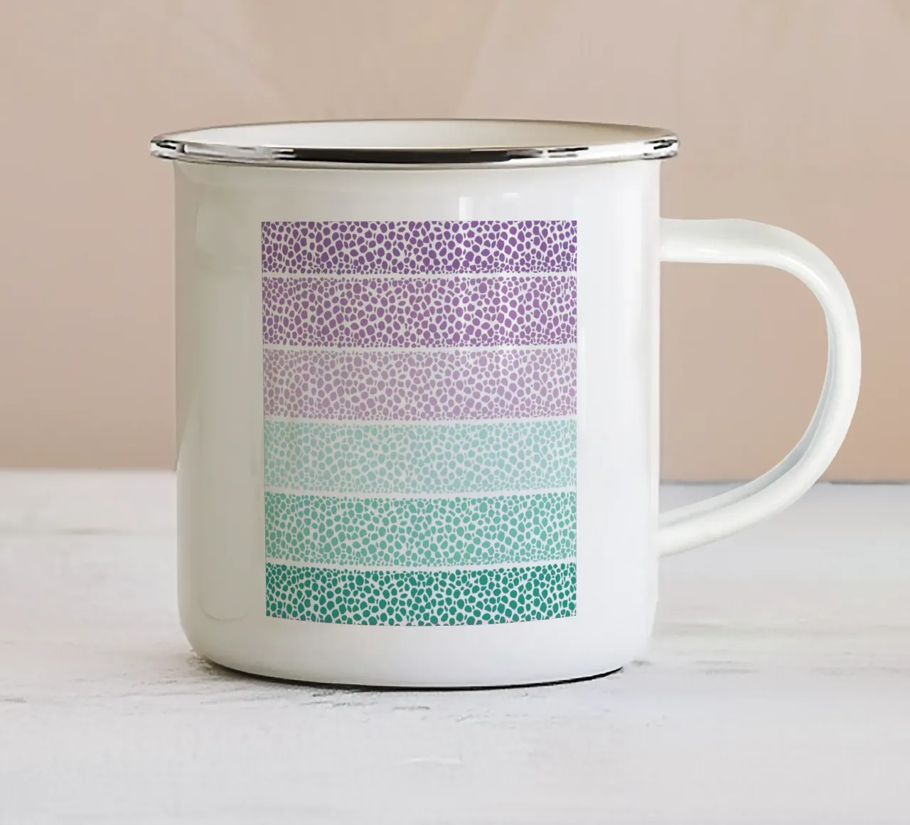 Riverside Colored Pebbles tazza in smalto da Pom Graphic Design