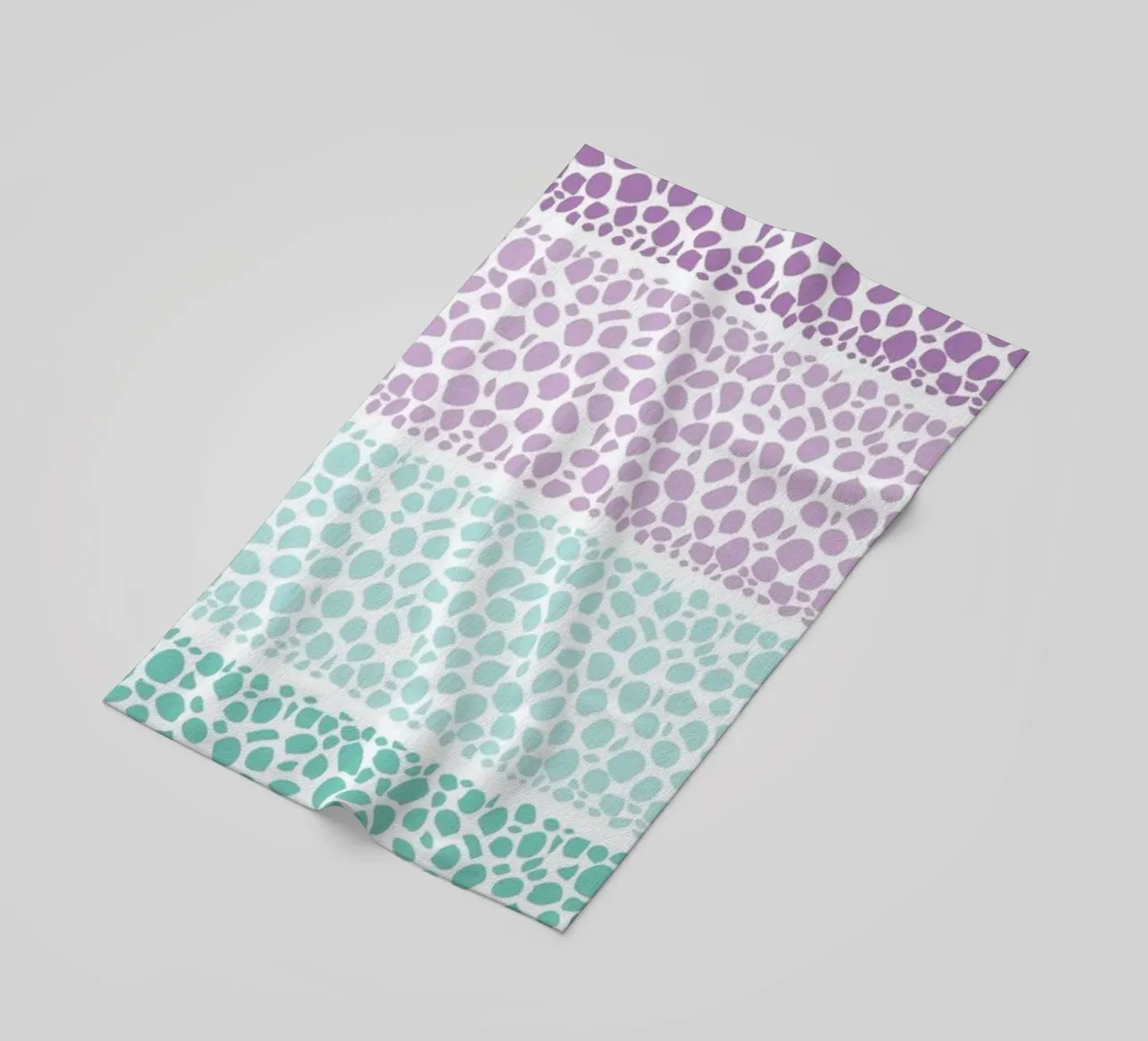 Riverside Colored Pebbles telo mare da Pom Graphic Design