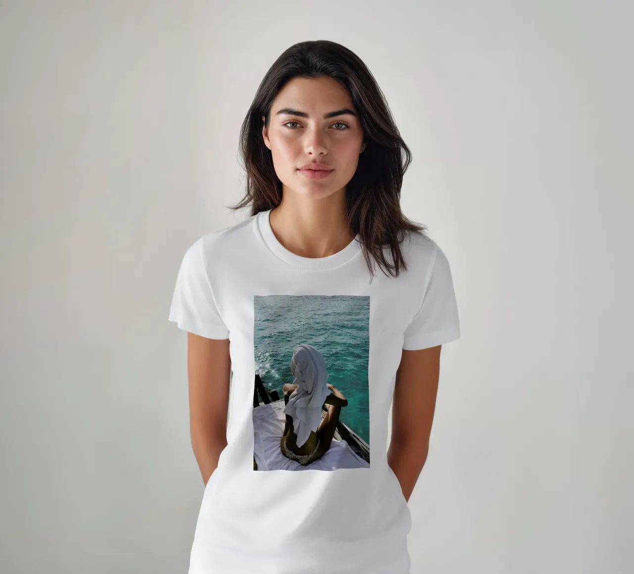 Maldives t-shirt by NET Talents GmbH