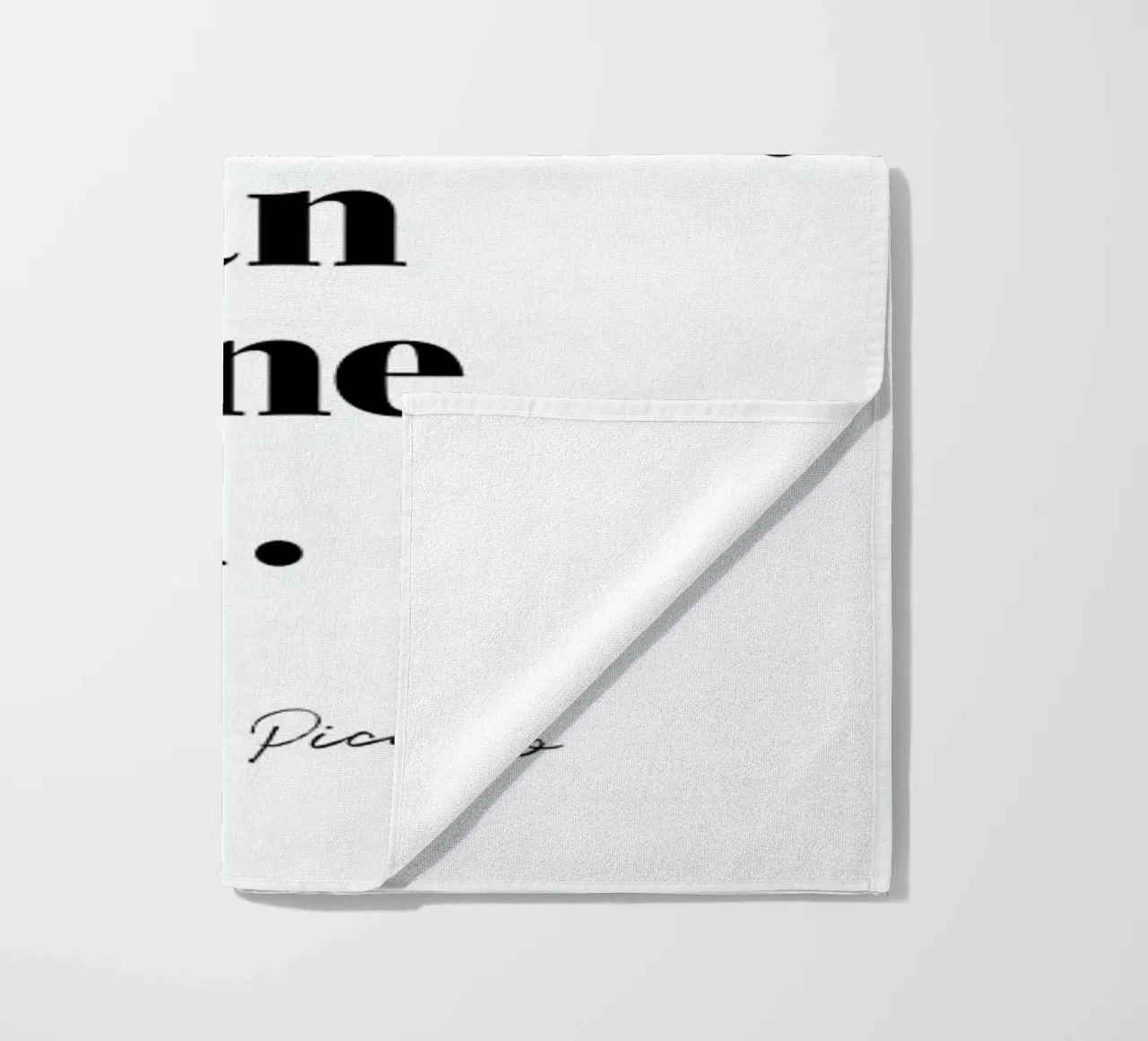 Everything is Real telo mare da typed