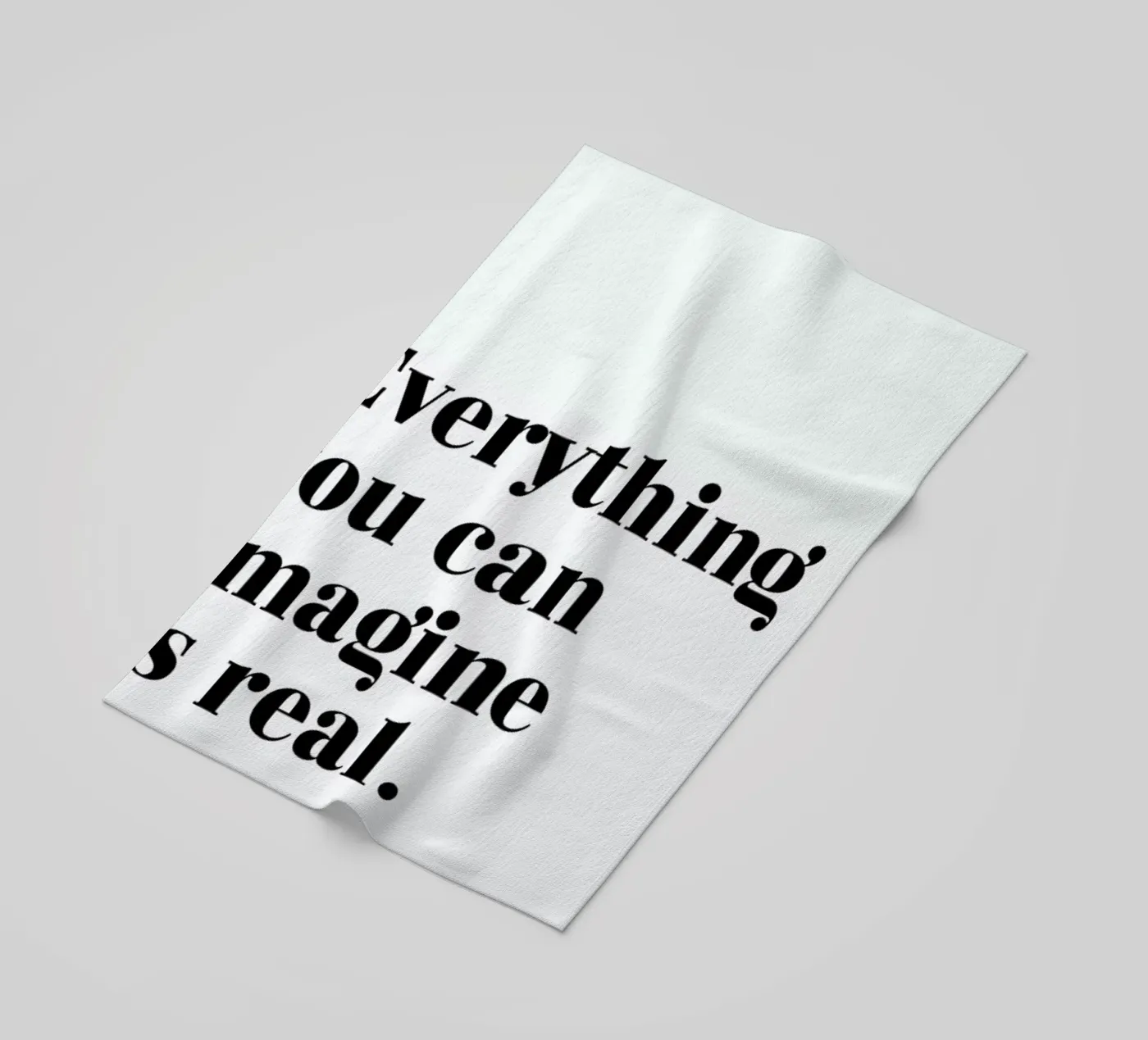 Everything is Real telo mare da typed