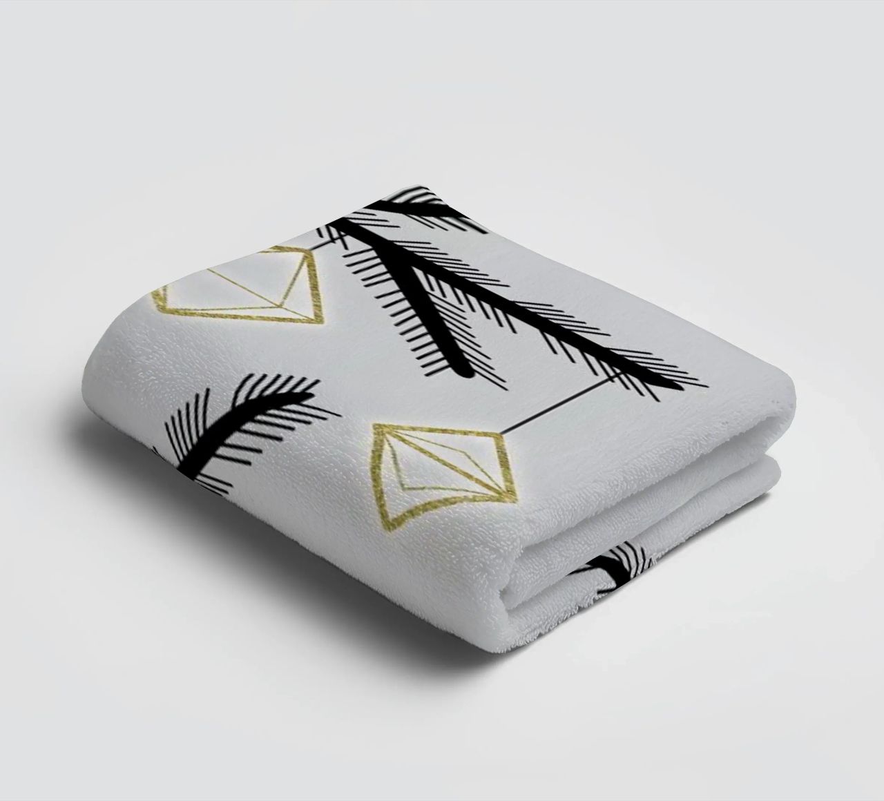 Abstract 3 towel by Sabrina Ziegenhorn