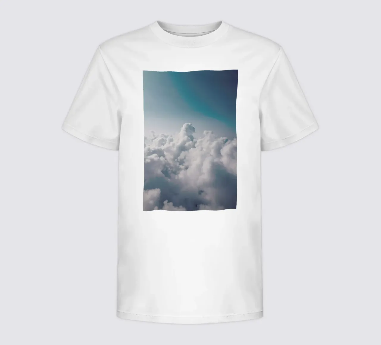 Clouds I t-shirt bambini da Sebastian Hilgetag