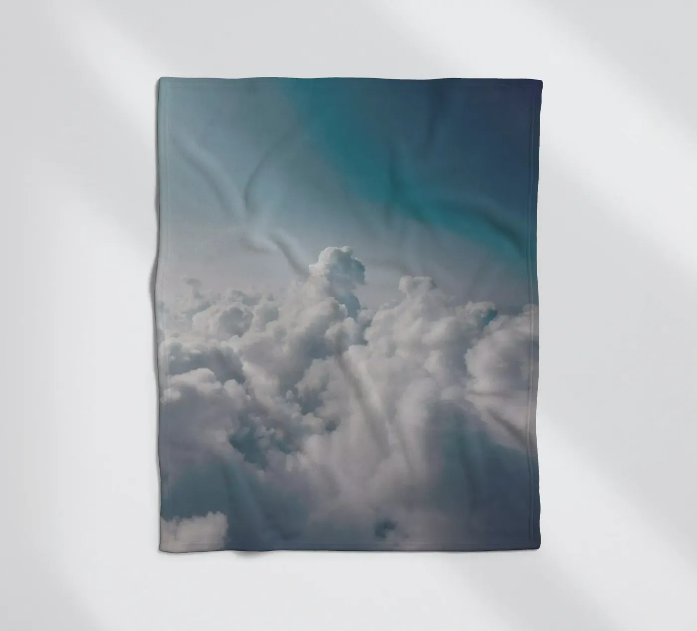 Clouds I fleecedeken van Sebastian Hilgetag