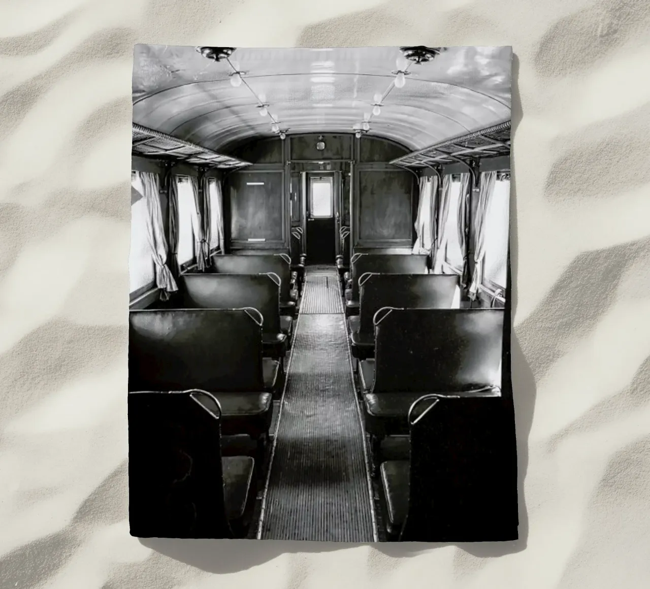 Ghost Train telo mare da In Full Color