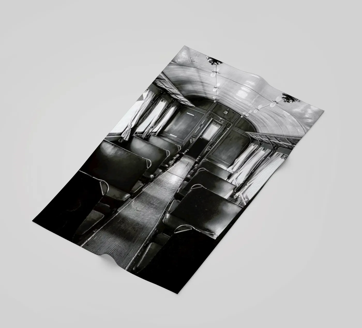 Ghost Train serviette de plage de In Full Color