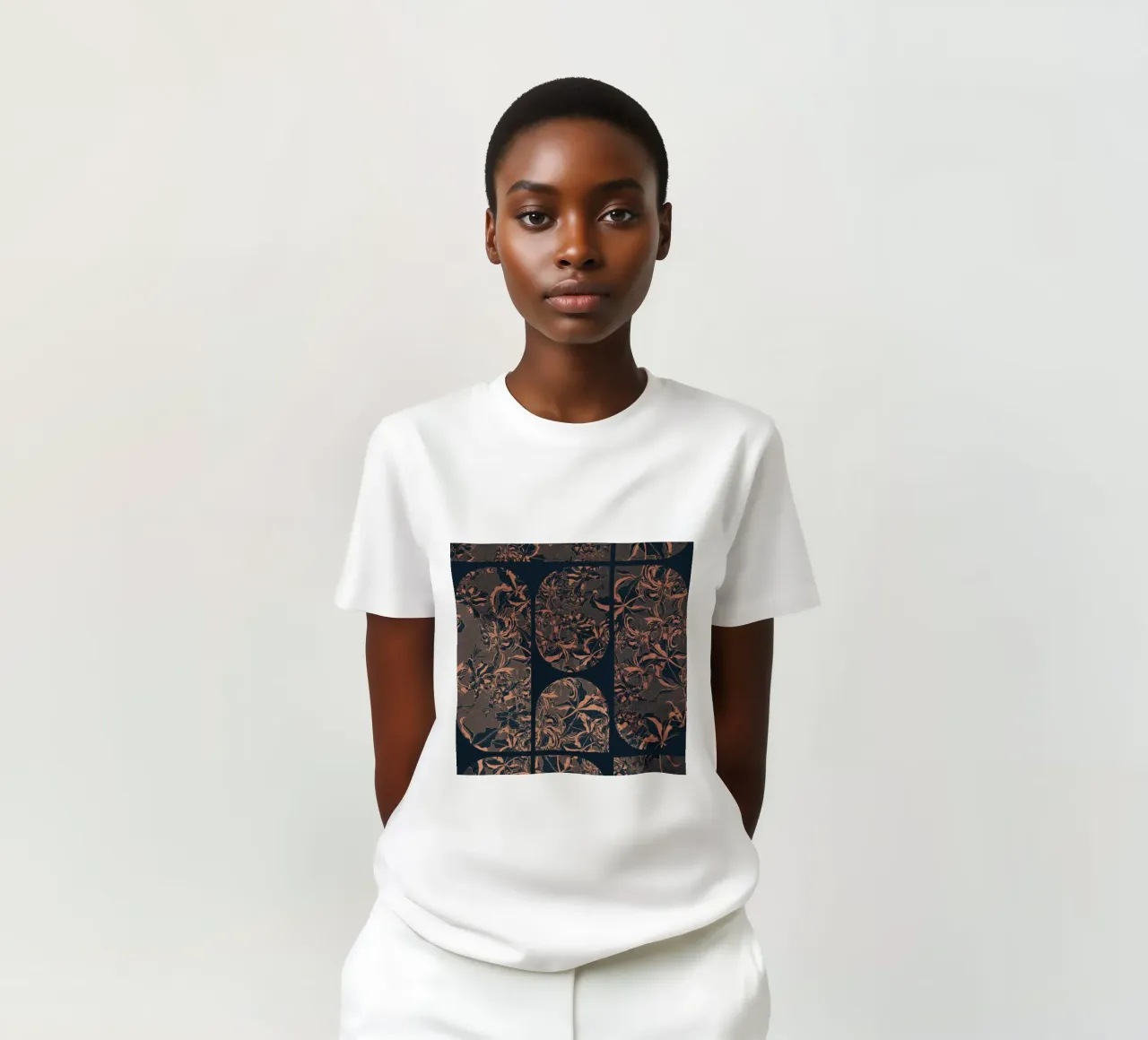 forme e fiori1 t-shirt da Giulio Iurissevich
