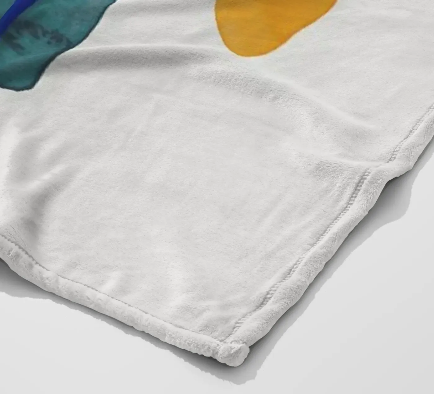 Beginning fleece blanket by STUDIO LEEMO