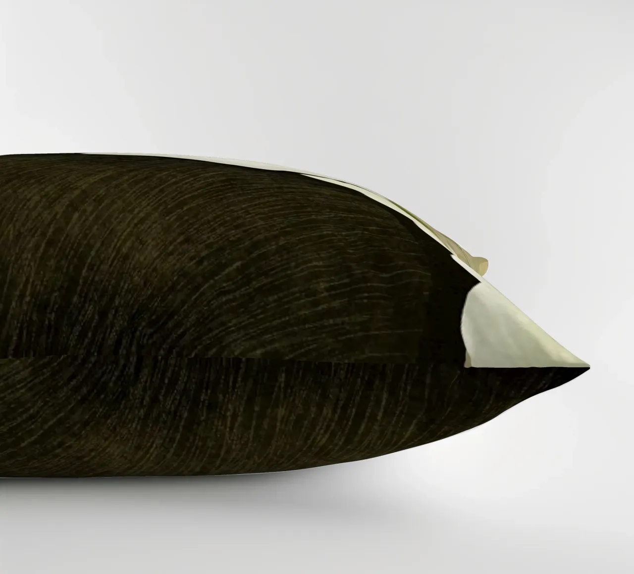 Man With Beard cuscino da Amalia Restrepo