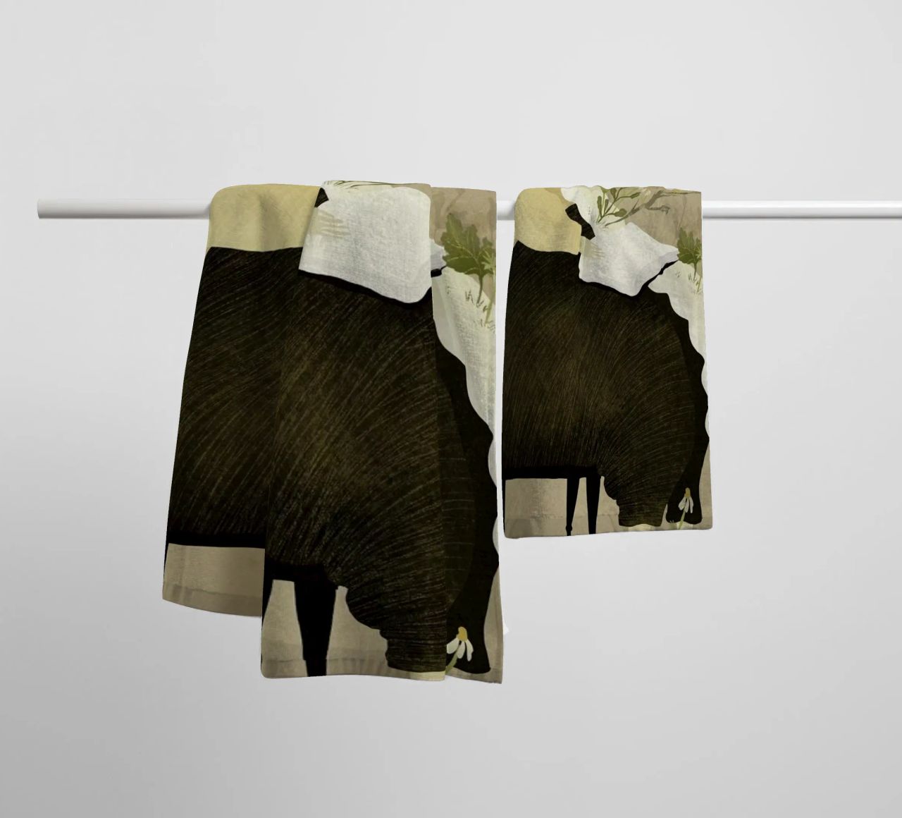 Man With Beard serviette de bain de Amalia Restrepo