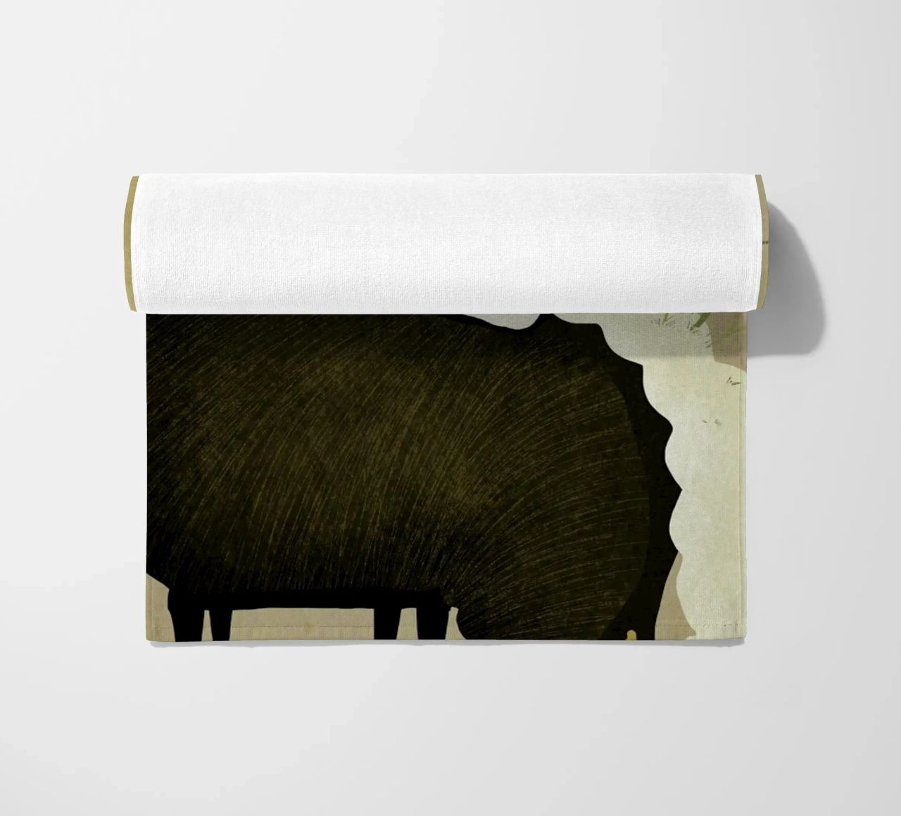 Man With Beard serviette de plage de Amalia Restrepo