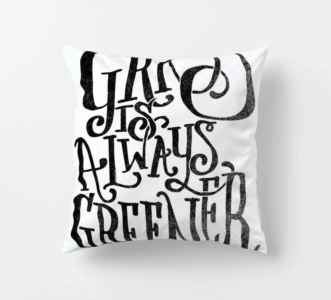 the grass is always greener cuscino da Matthew Taylor Wilson