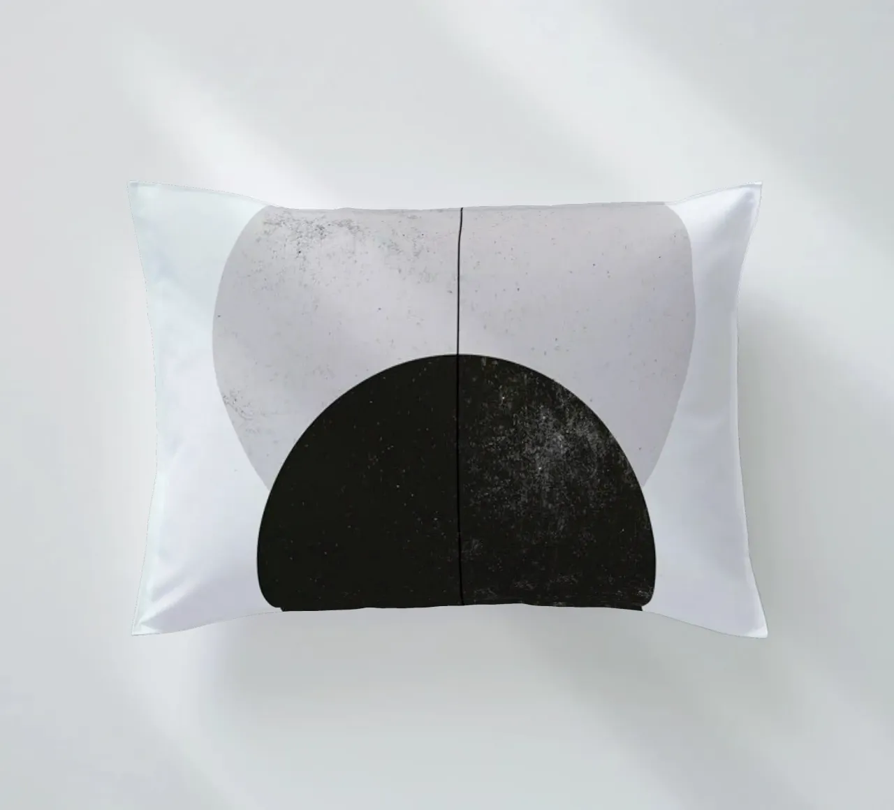 Geometry decorative cushion by STUDIO LEEMO