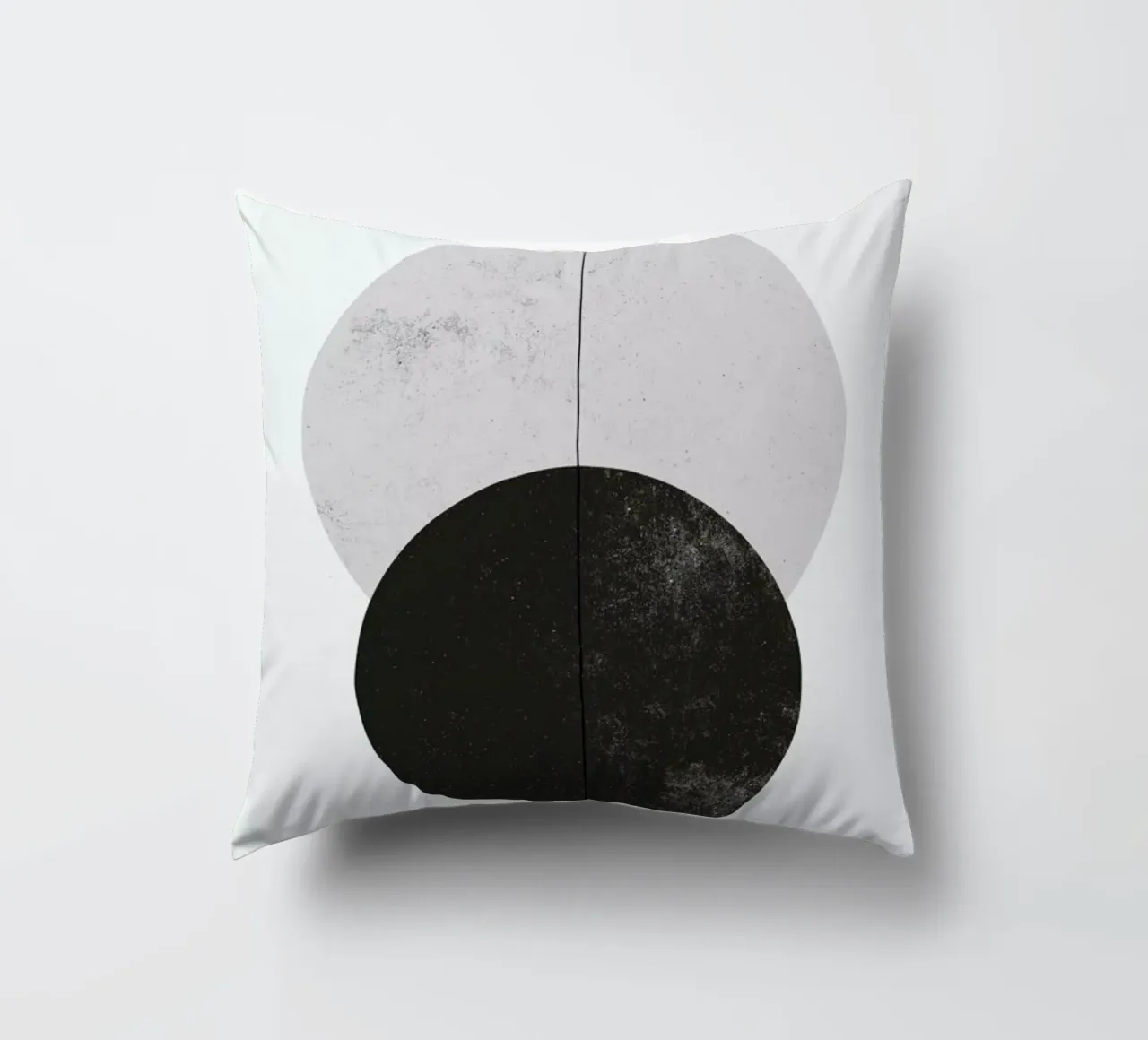 Geometry decorative cushion by STUDIO LEEMO
