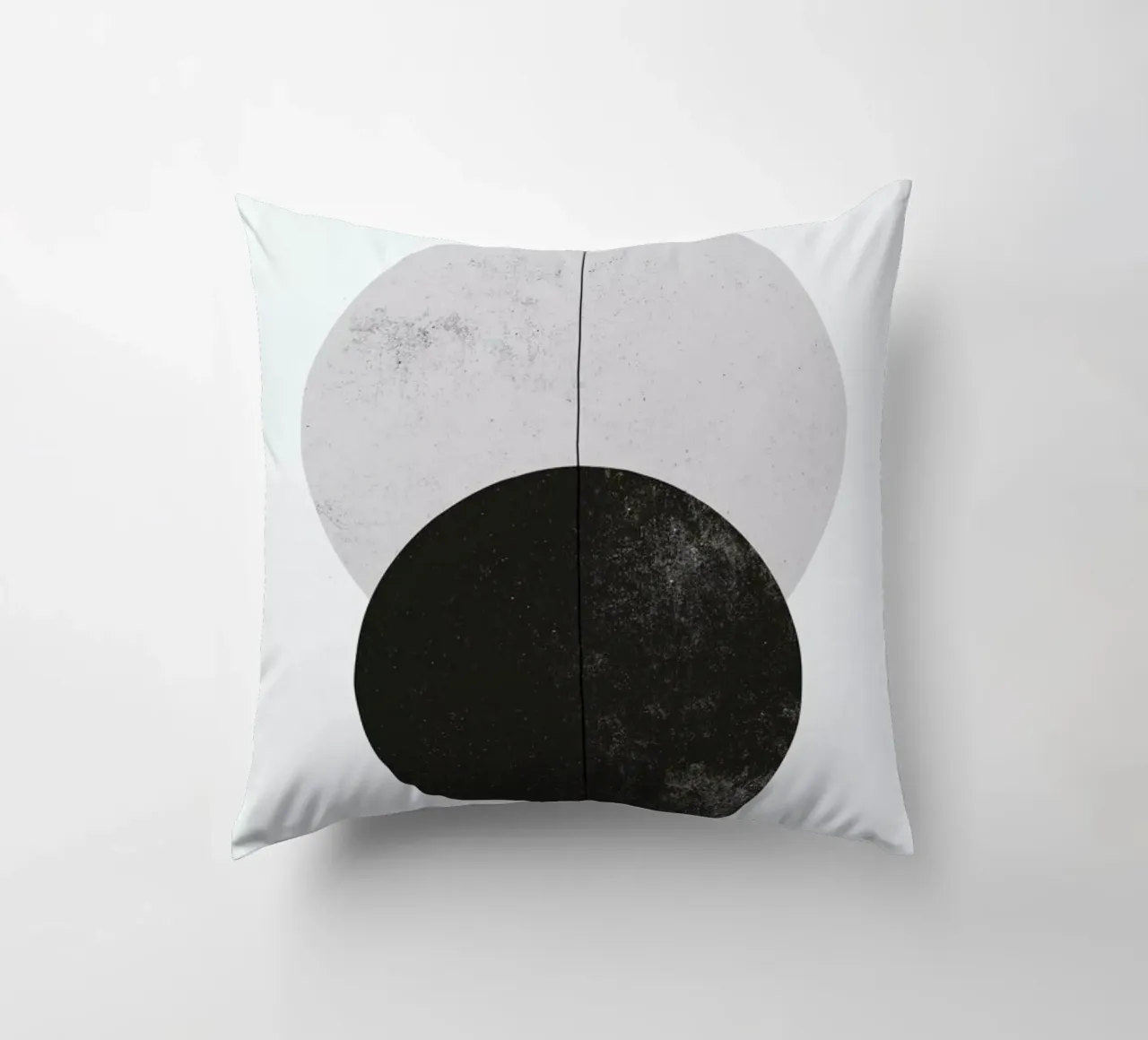 Geometry decorative cushion by STUDIO LEEMO