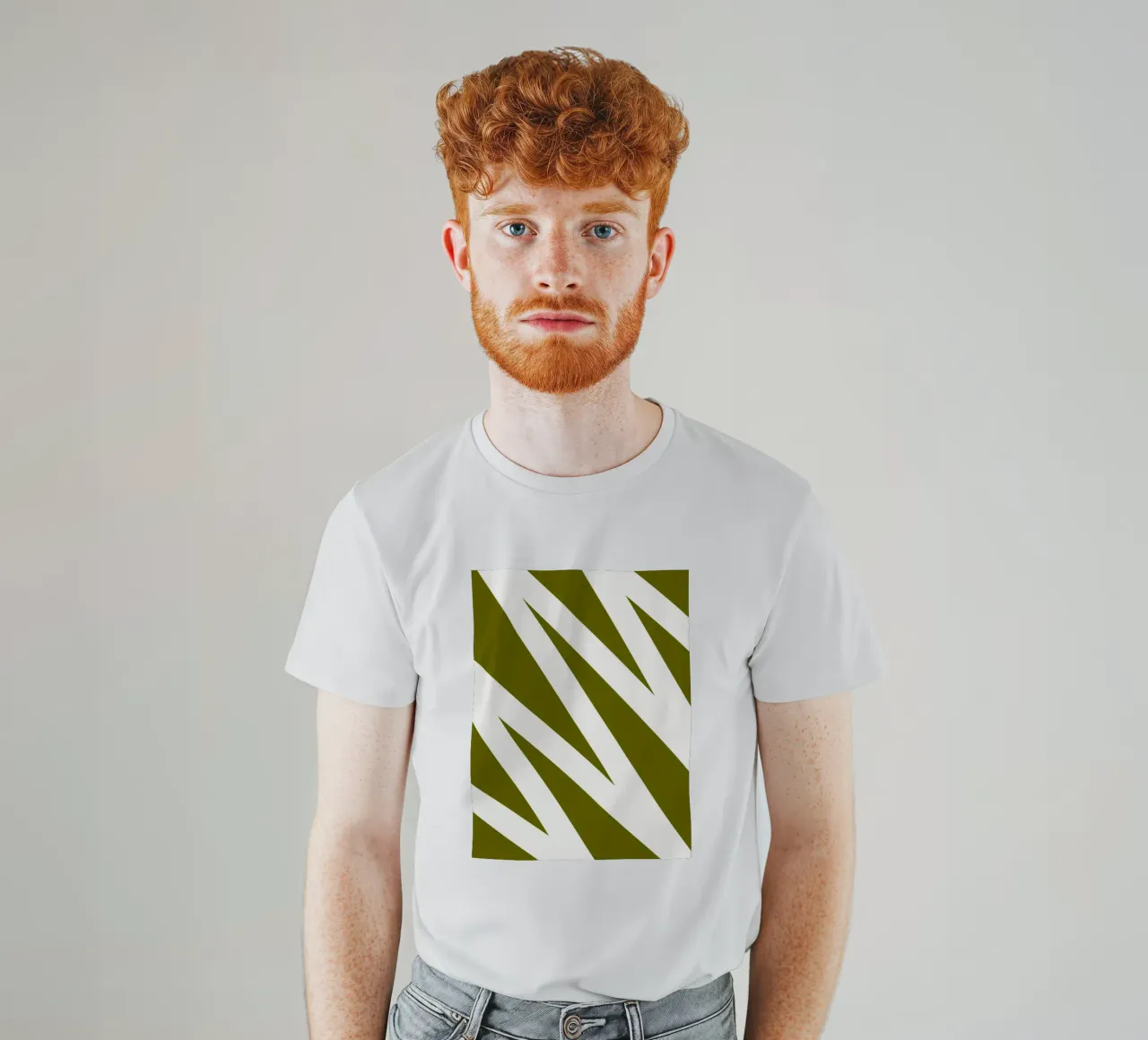 Zigzag Line t-shirt by MODERN NUANCE