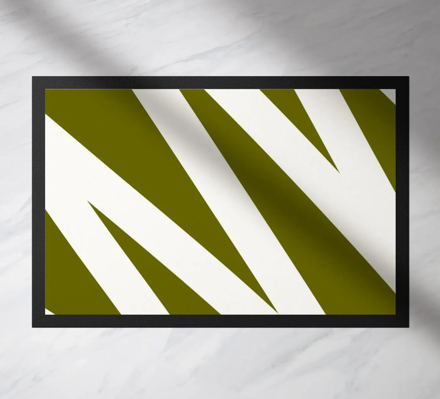 Zigzag Line doormat by MODERN NUANCE