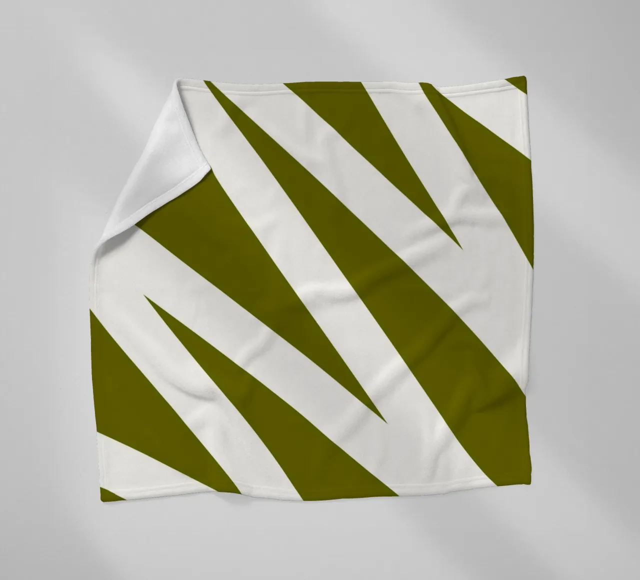 Linea a zig-zag coperta in pile da MODERN NUANCE