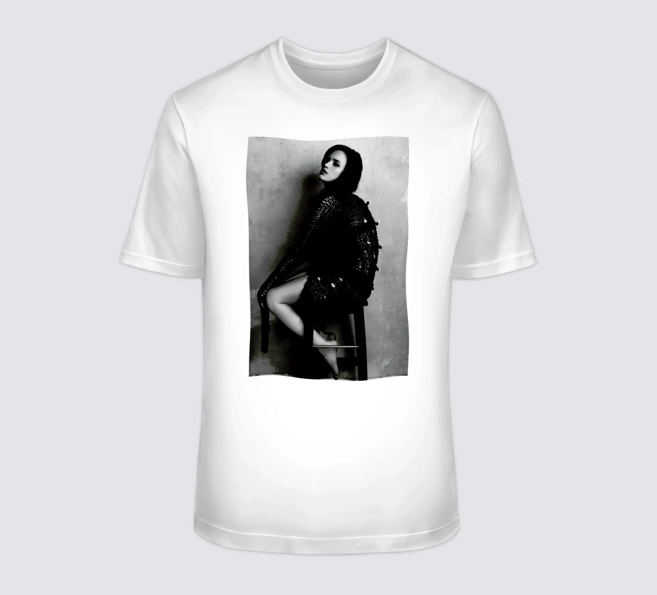 Sirens of the Caspian I t-shirt da Sebastian Hilgetag