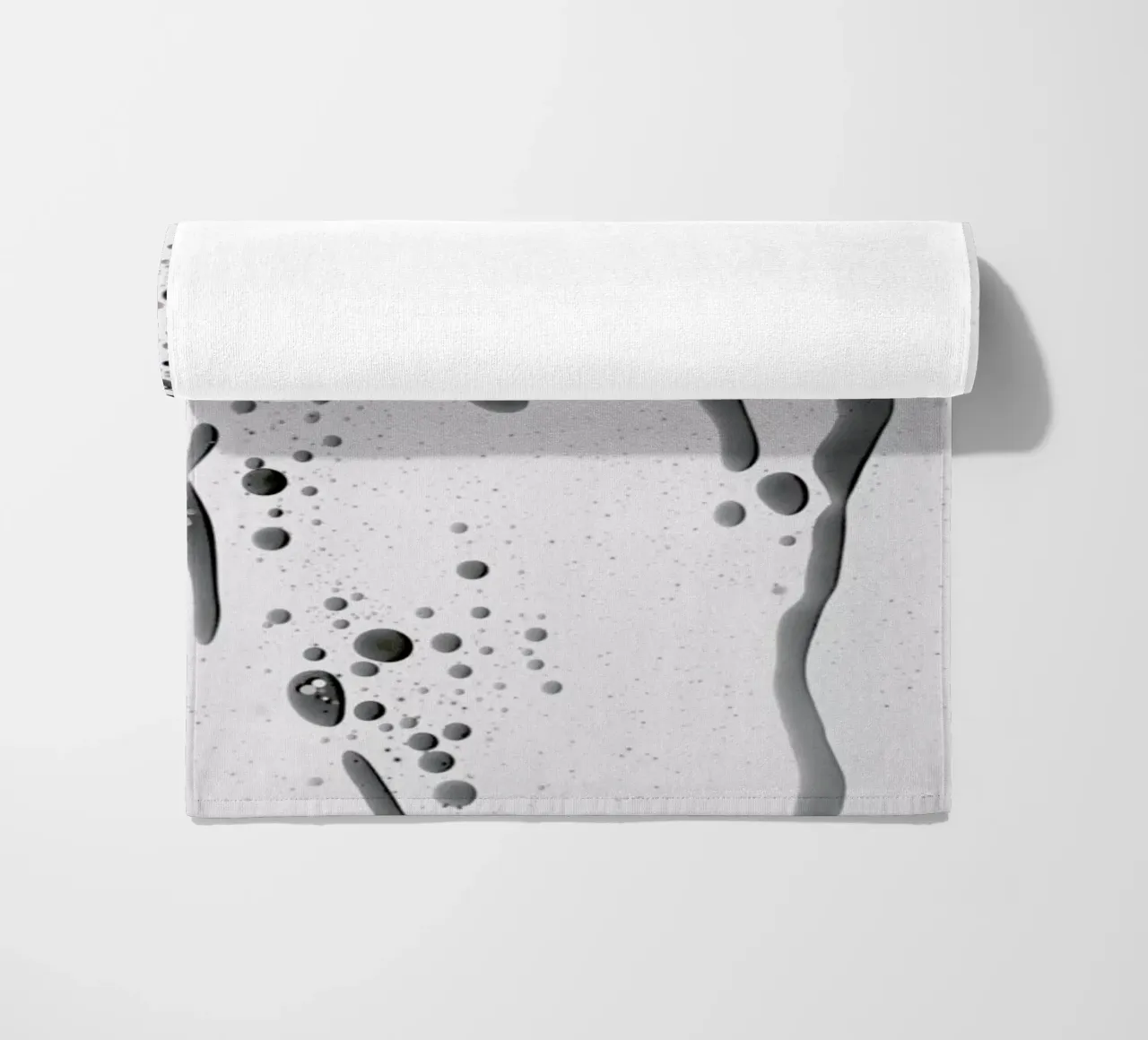 Abstract Color Confetti - Grey Black telo mare da Studio Nahili