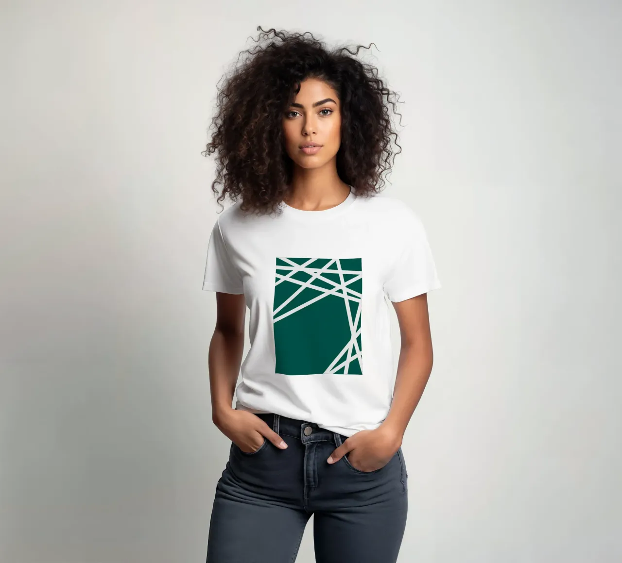 Linee bianche minimaliste t-shirt da MODERN NUANCE