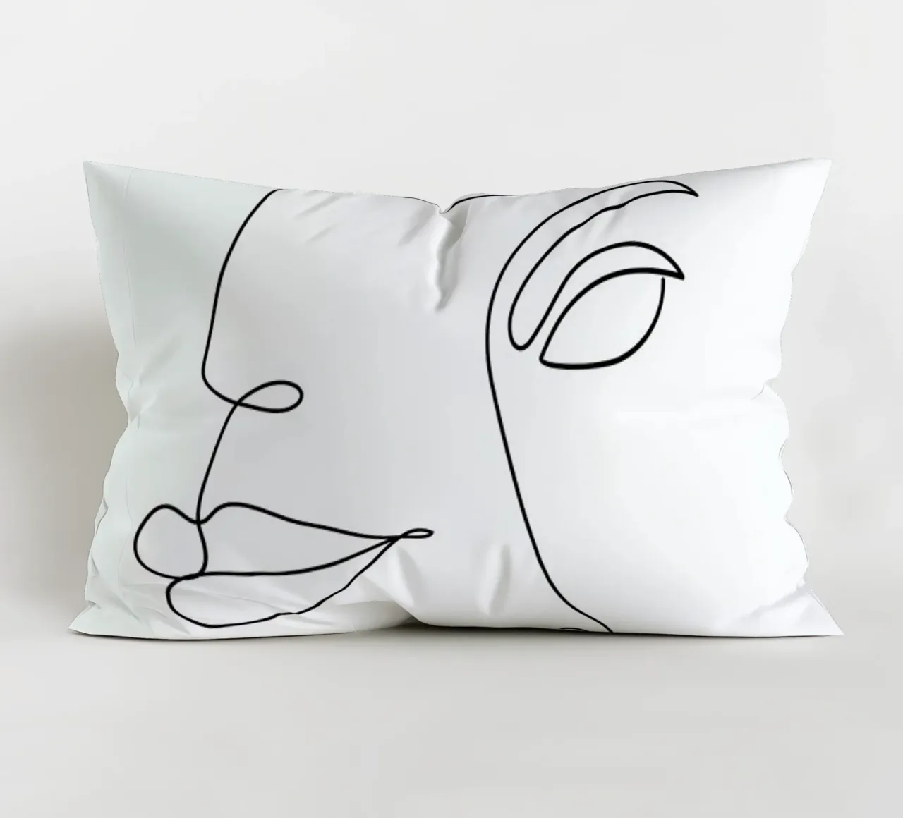 Two Faced cuscino da Honeymoon Hotel