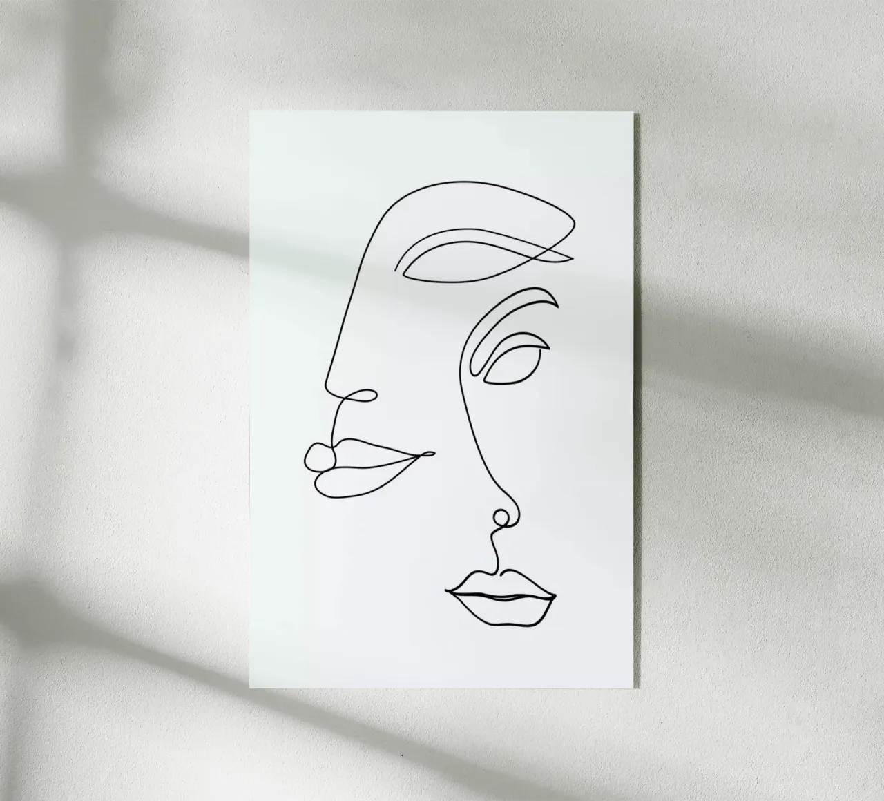 Two Faced plexiglass da Honeymoon Hotel