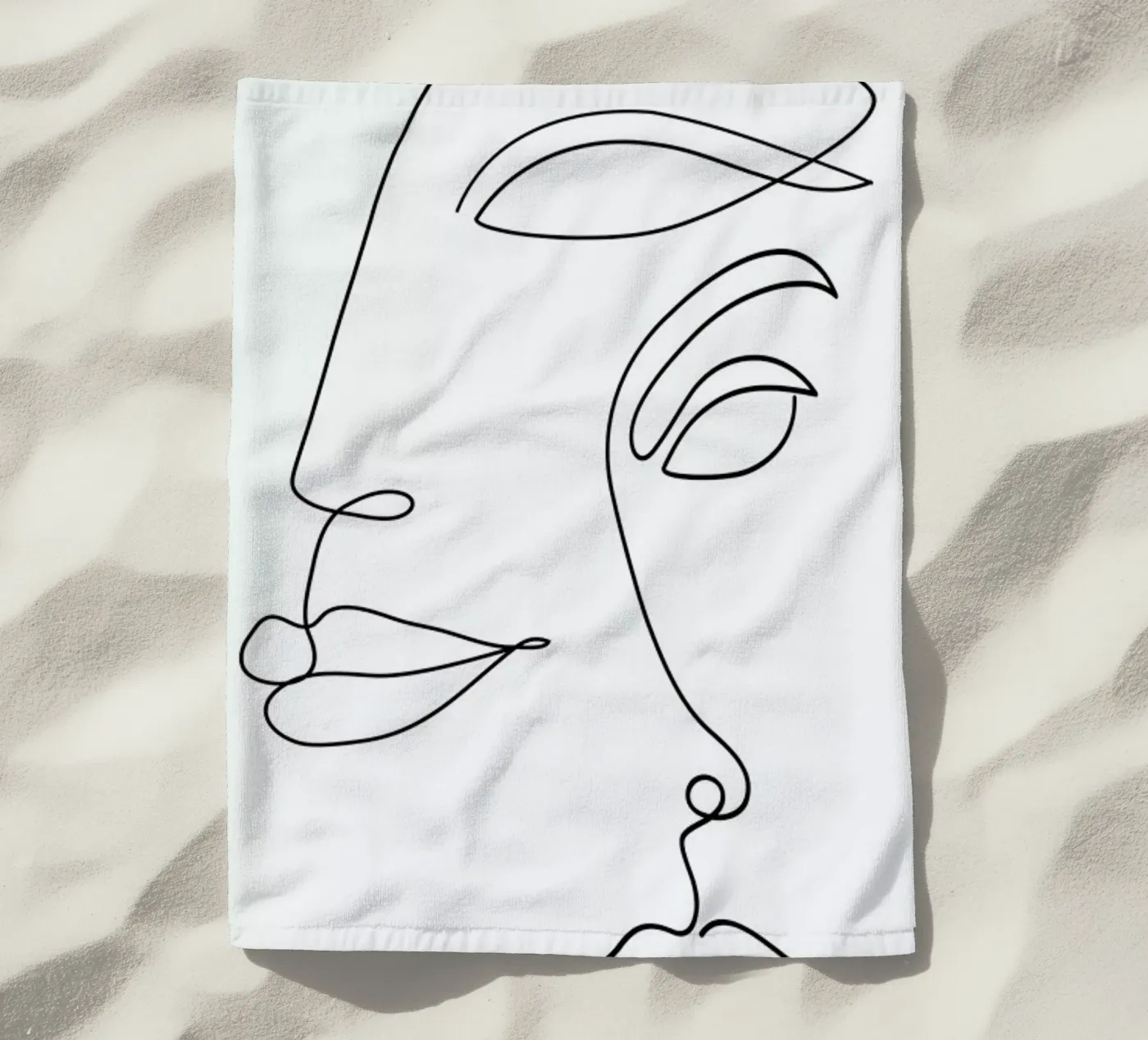 Two Faced telo mare da Honeymoon Hotel