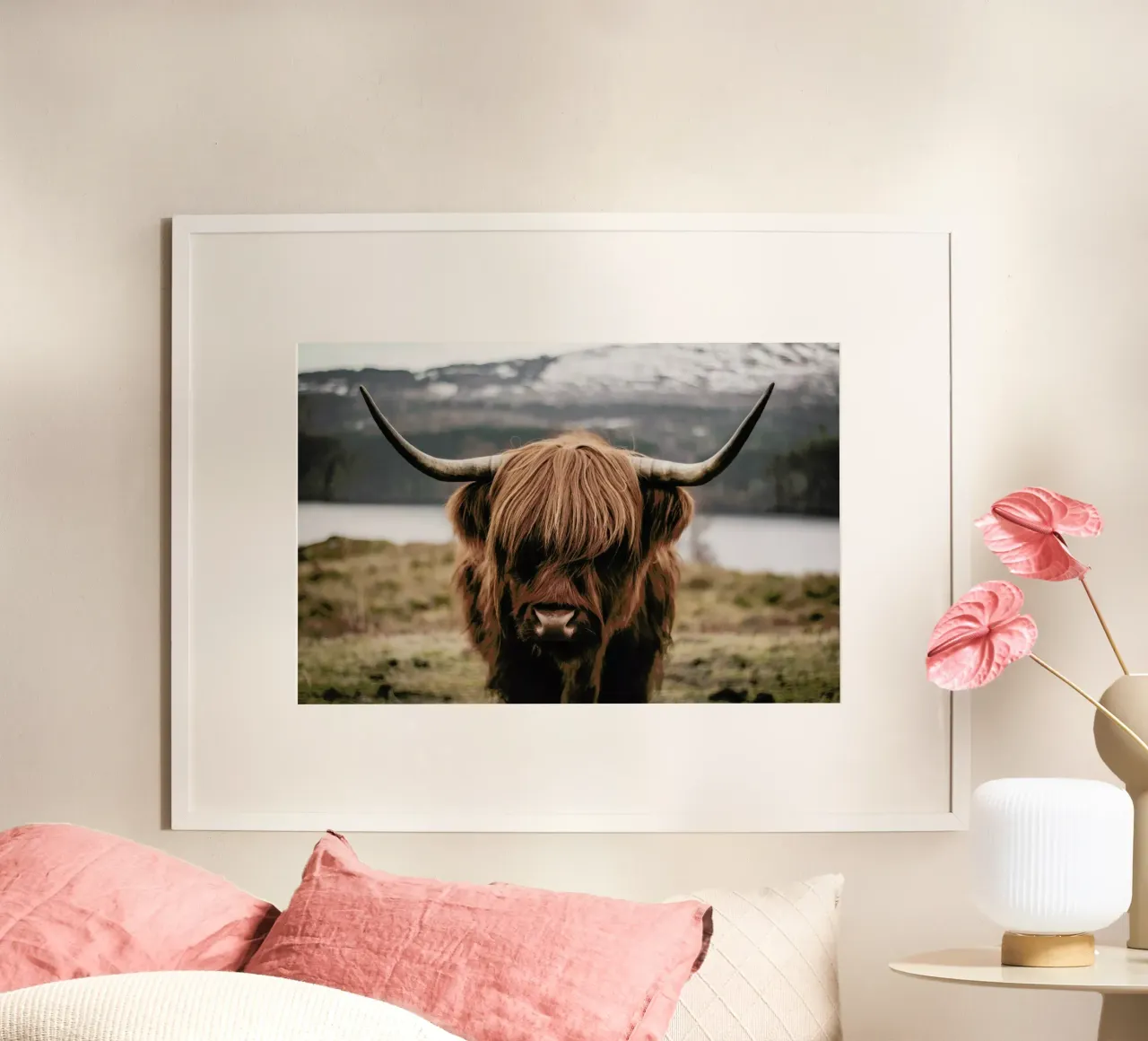 A Friendly Giant by @stefankuerzinger poster con telaio in alluminio da EyeEm Mobile GmbH