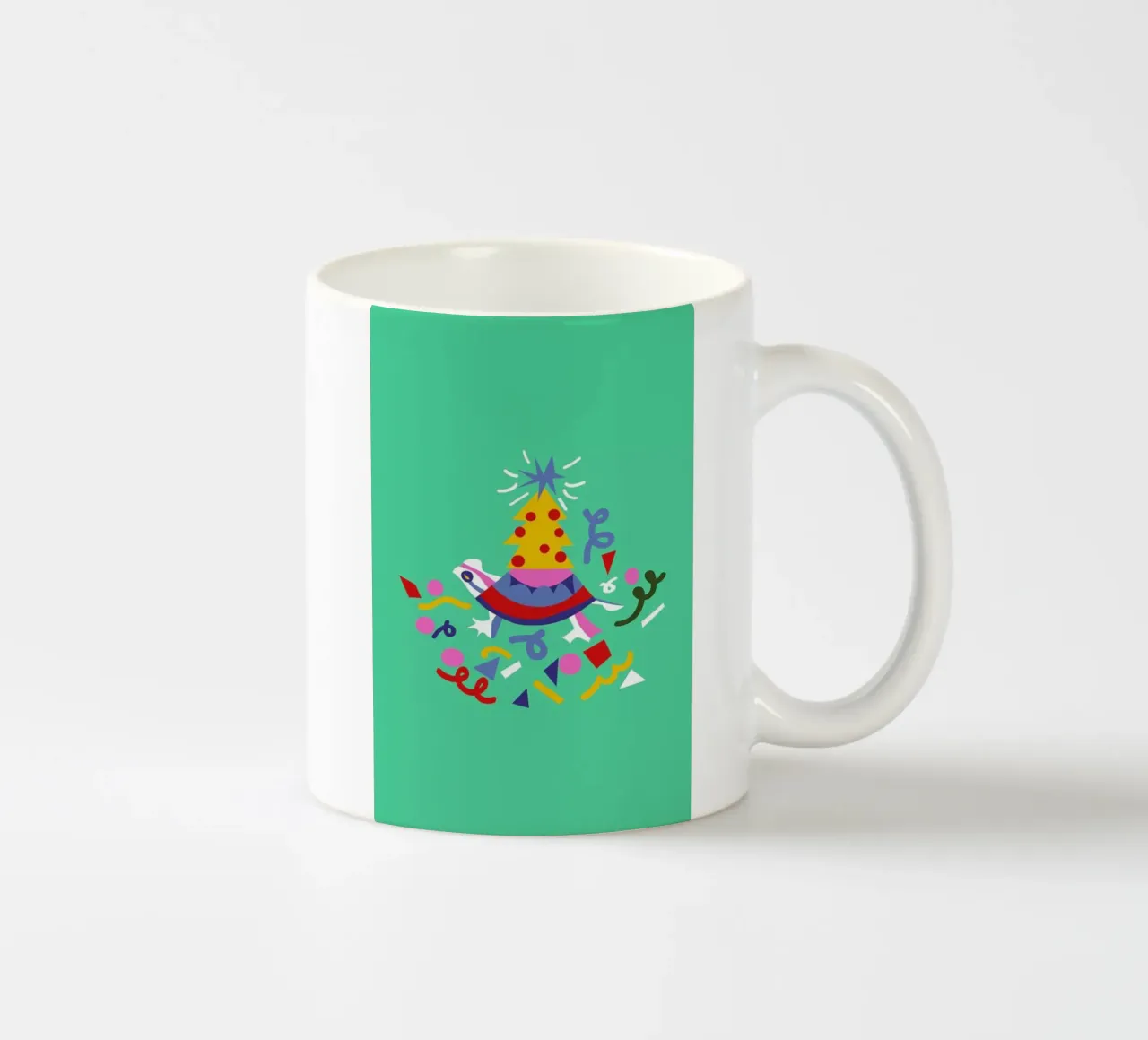 Turtle on Christmas tazza in ceramica da Mariery Young