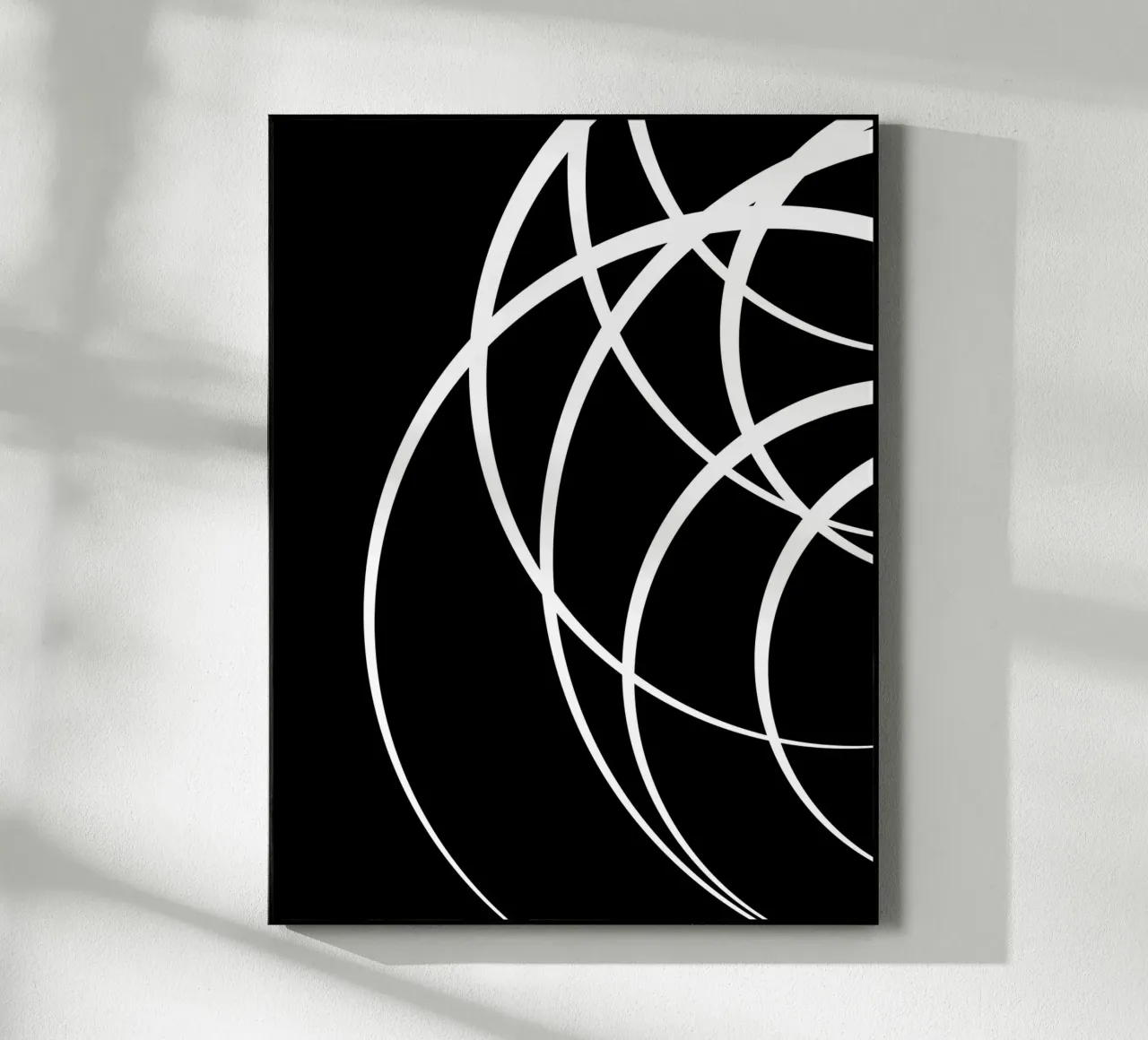 Linee bianche circolari minimaliste plexiglass da MODERN NUANCE