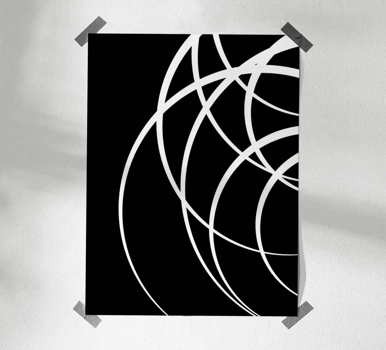 Linee bianche circolari minimaliste poster con telaio in alluminio da MODERN NUANCE