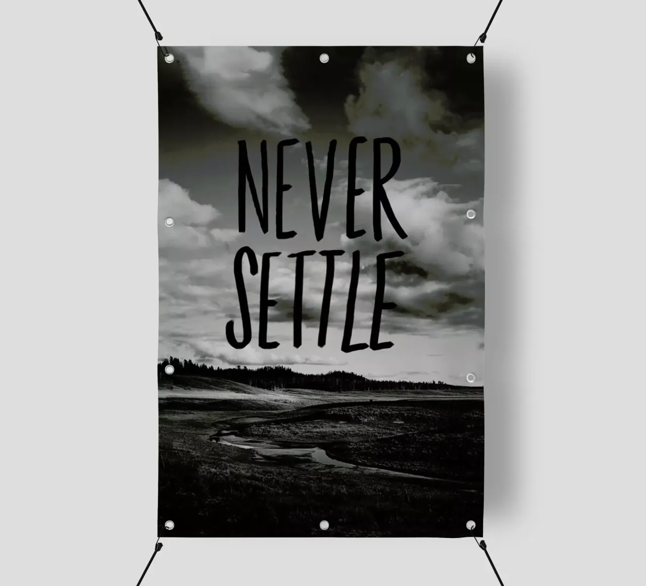 Never Settle telo in pvc da Leah Flores