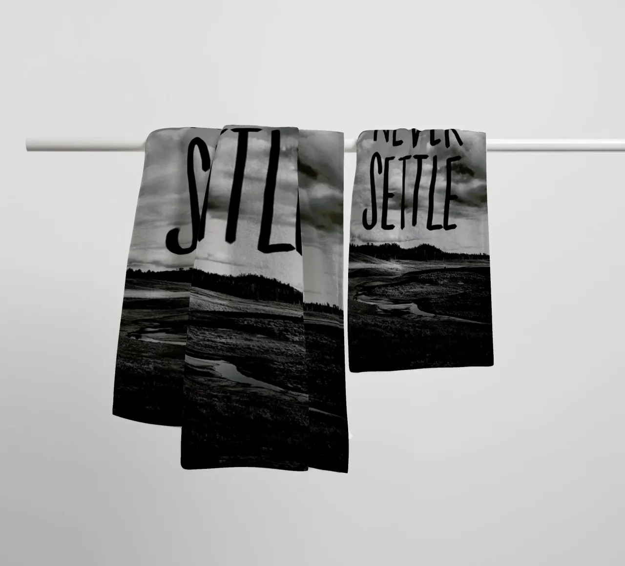 Never Settle asciugamano da bagno da Leah Flores