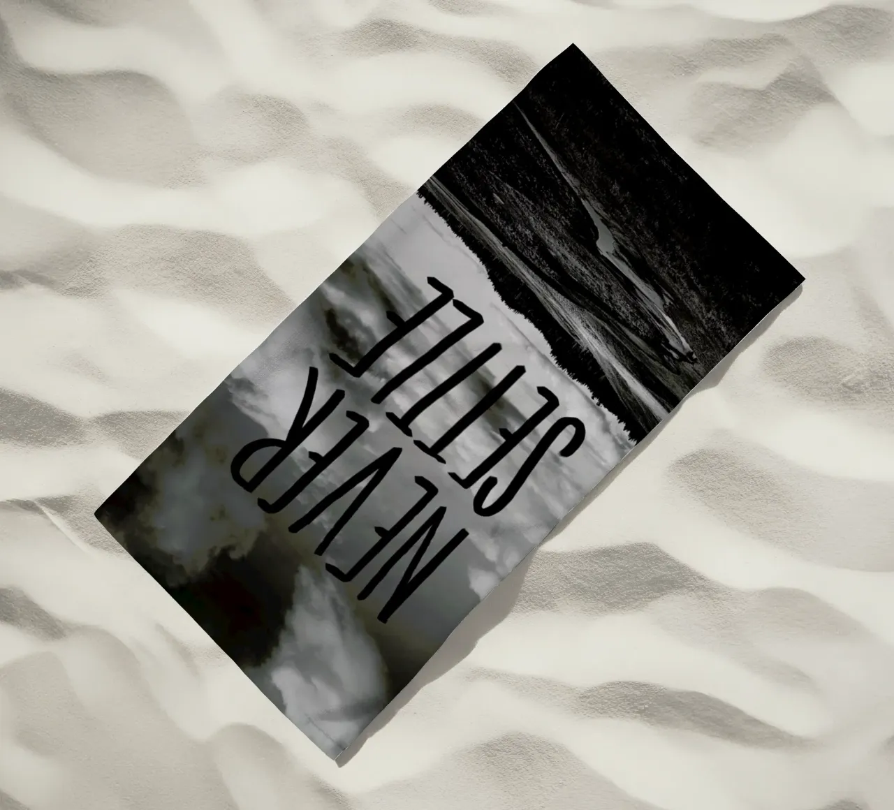 Never Settle telo mare da Leah Flores