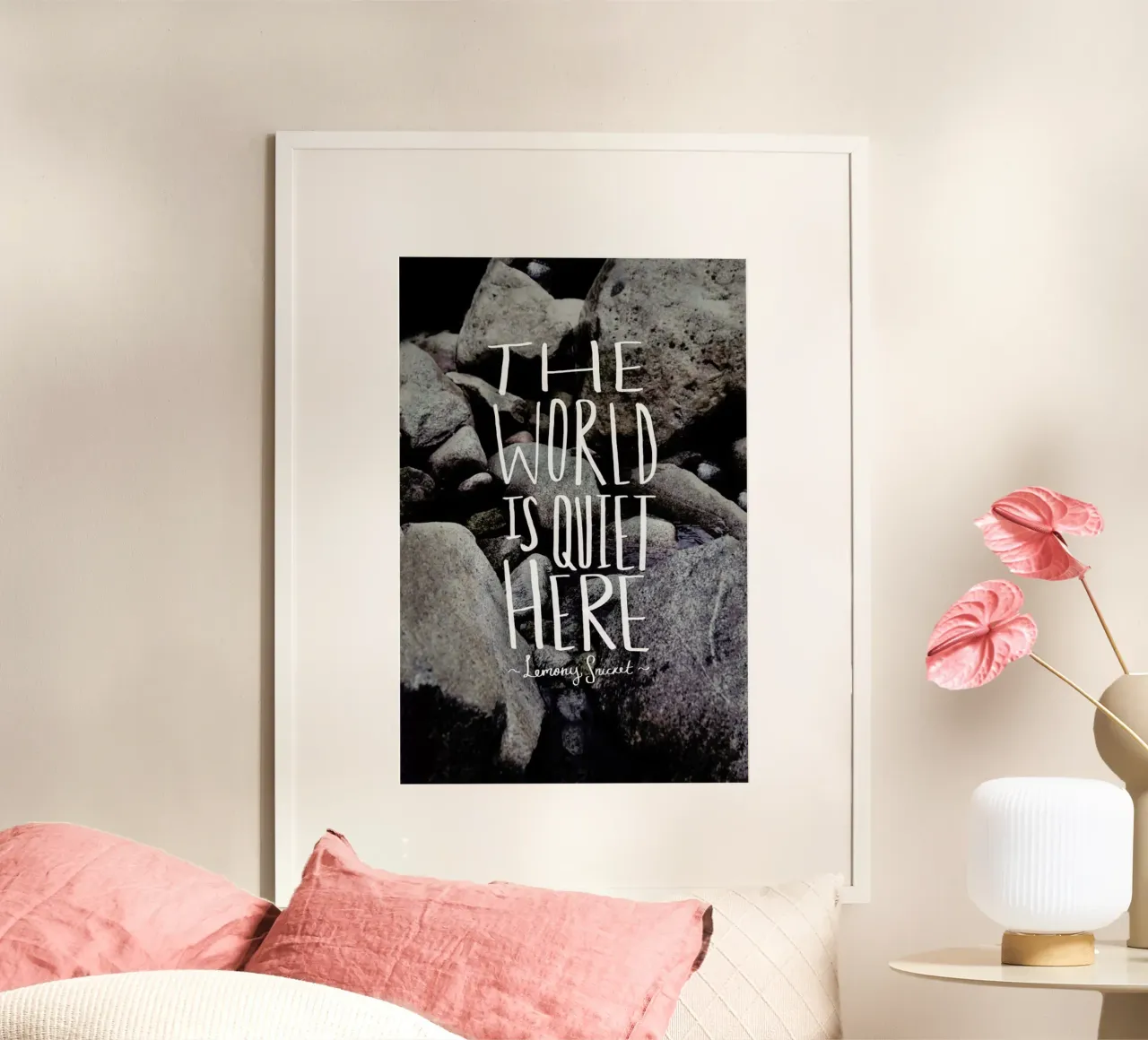 Quiet poster da Leah Flores