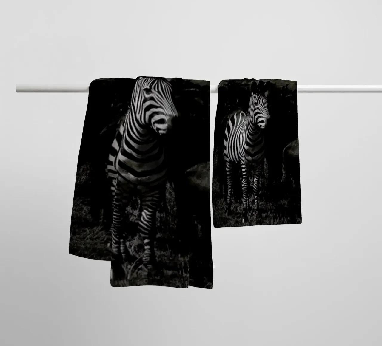 Stand out from the Crowd by Amishpatel asciugamano da bagno da EyeEm Mobile GmbH